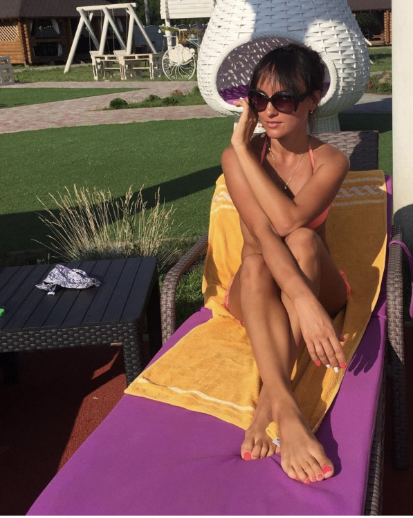 Liana singles dating london